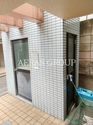 第8中島マンションの物件外観写真